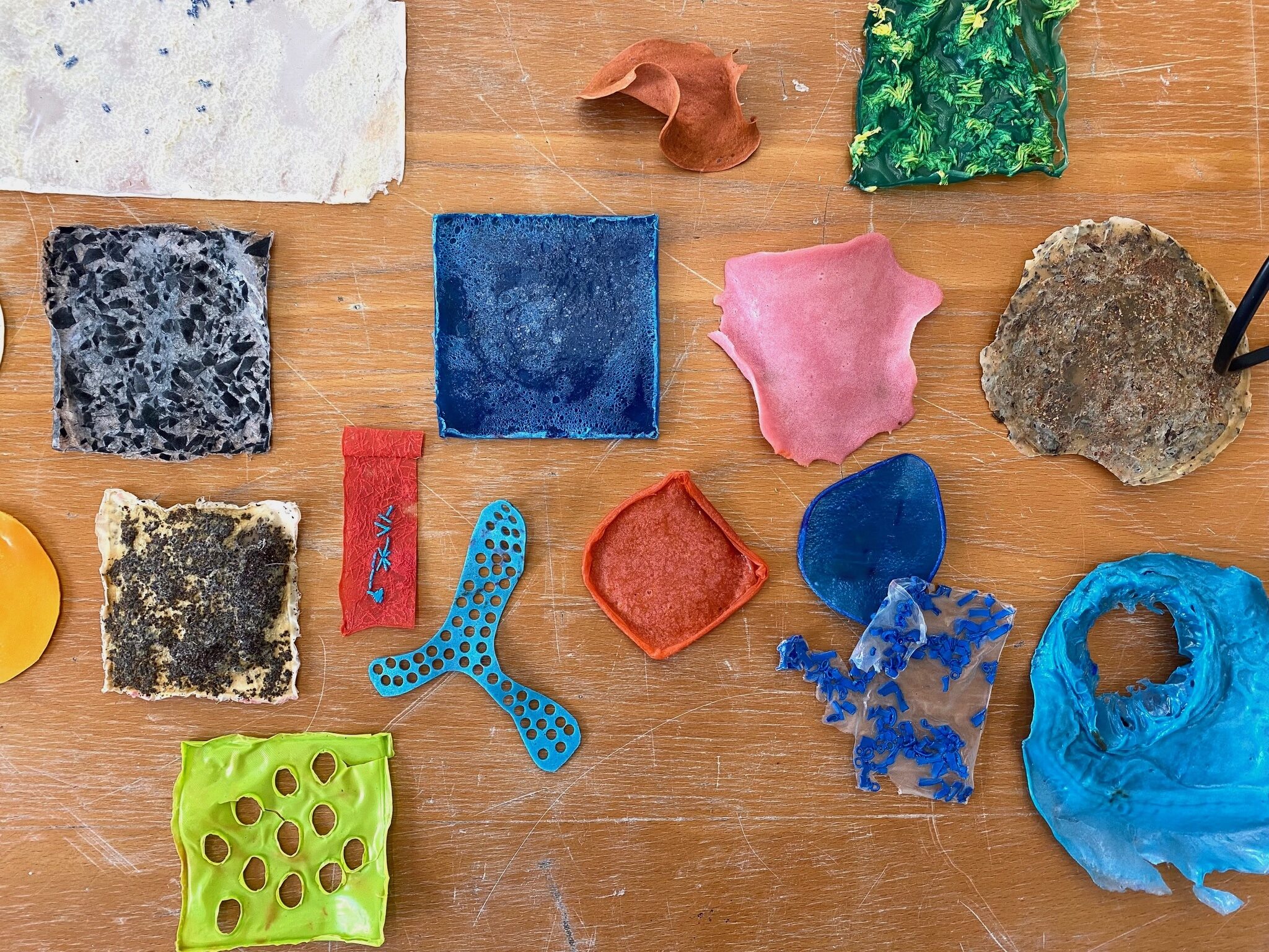 Un/Typical – Workshop on Bioplastic